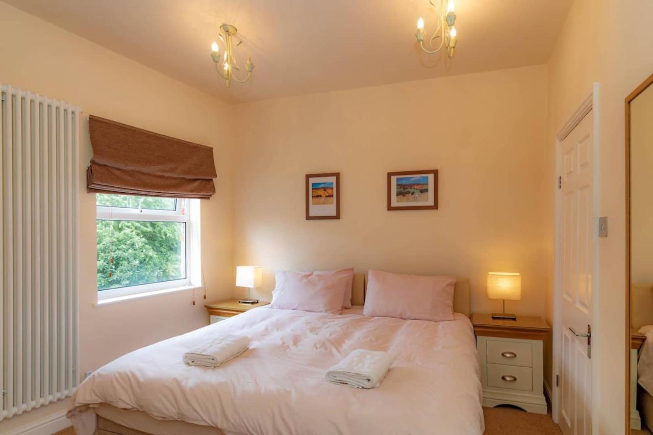 Park Crescent Apartment